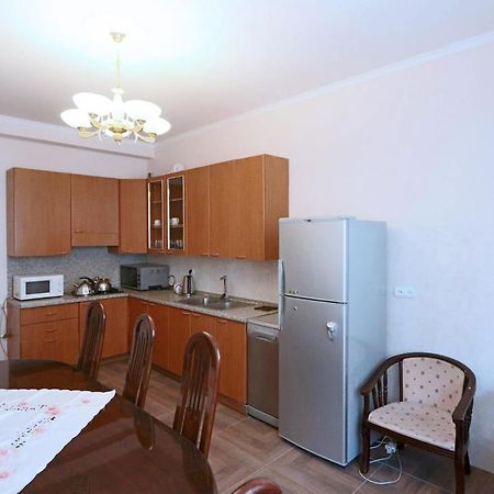 יירבאן Garnim Guest House מראה חיצוני תמונה