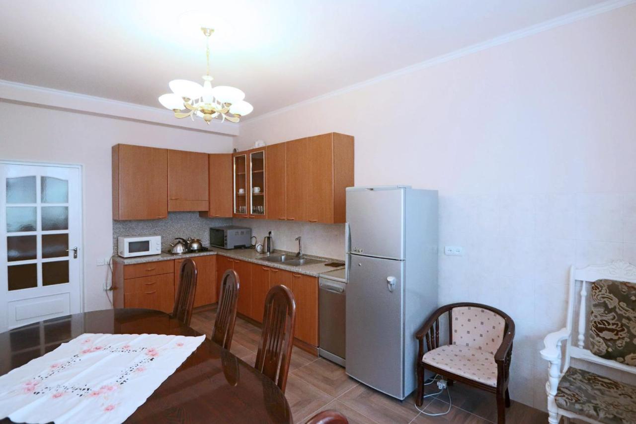 יירבאן Garnim Guest House מראה חיצוני תמונה