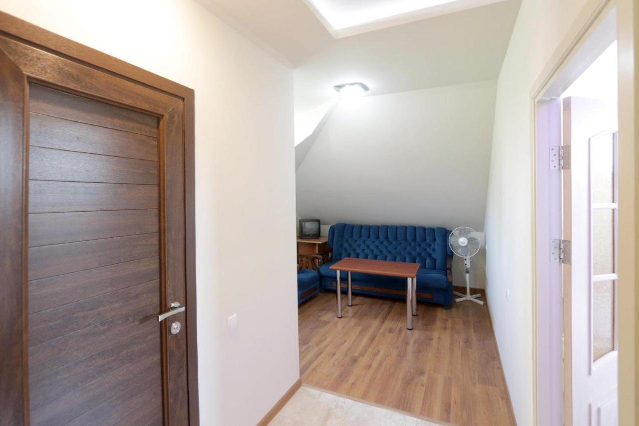 יירבאן Garnim Guest House מראה חיצוני תמונה