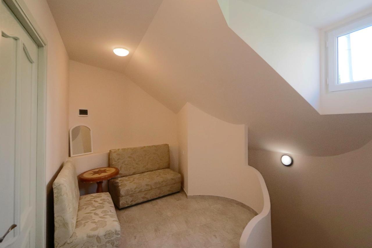 יירבאן Garnim Guest House מראה חיצוני תמונה